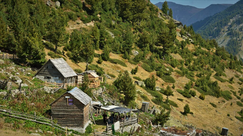 Cerem - Doberdol, Peaks of the Balkans